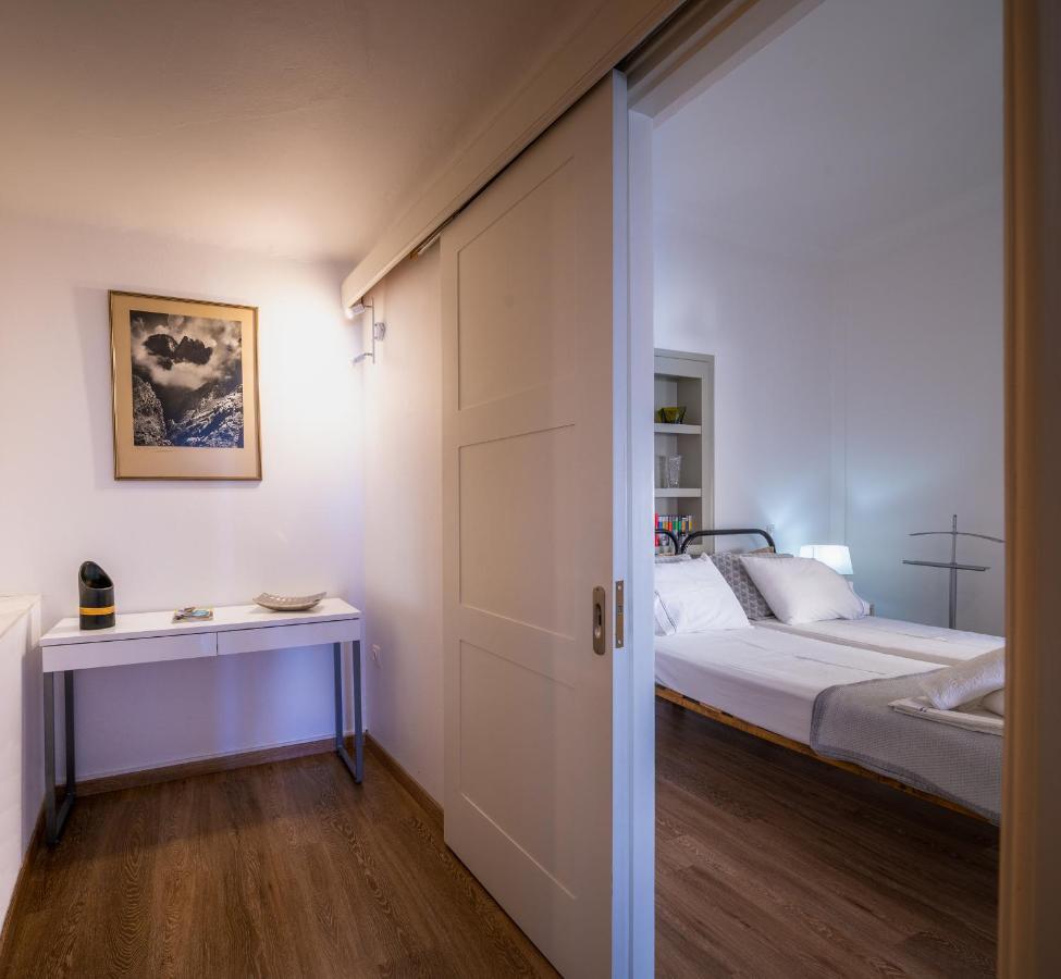 Apartamento The Roof - Flat Sea View In Aegina Town Exterior foto