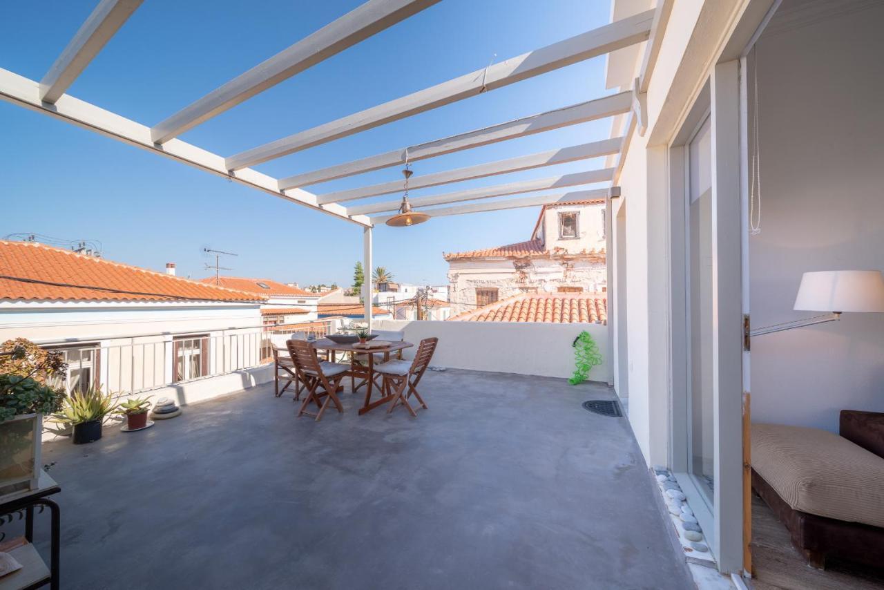 Apartamento The Roof - Flat Sea View In Aegina Town Exterior foto